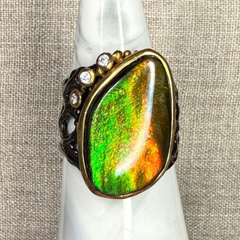 Stunning Artizan 20 ct Rainbow Ammolite 925 Silver CZ Handmade Ring Size 7.75